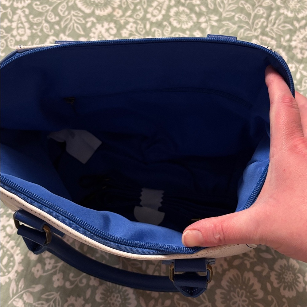 Loungefly Disney Snow White Satchel Bag - Picture 7 of 12